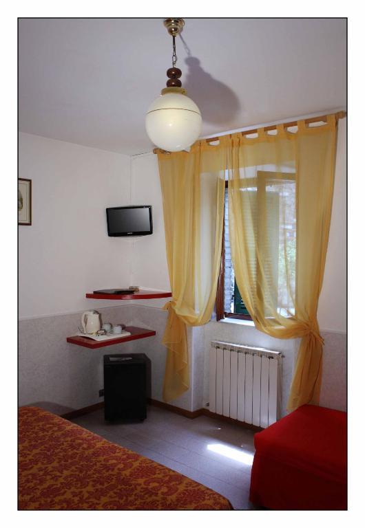 Due Torri Hotel San Severino Marche Quarto foto