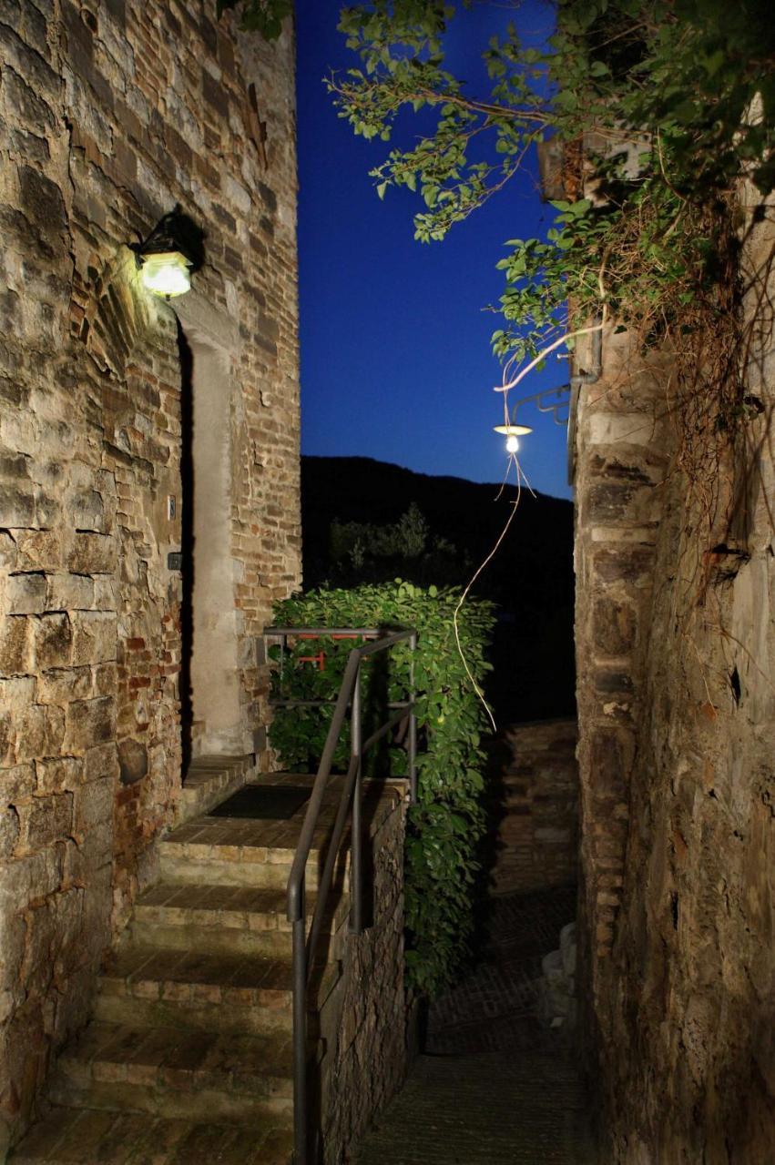 Due Torri Hotel San Severino Marche Exterior foto